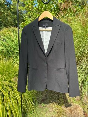 Judith and Charles Black wool blazer
